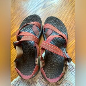 Chaco Sandals Shoes Summer Outdoor Red Size 7 Fashion Casual Footwear